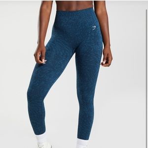 ADAPT ANIMAL SEAMLESS LEGGINGS